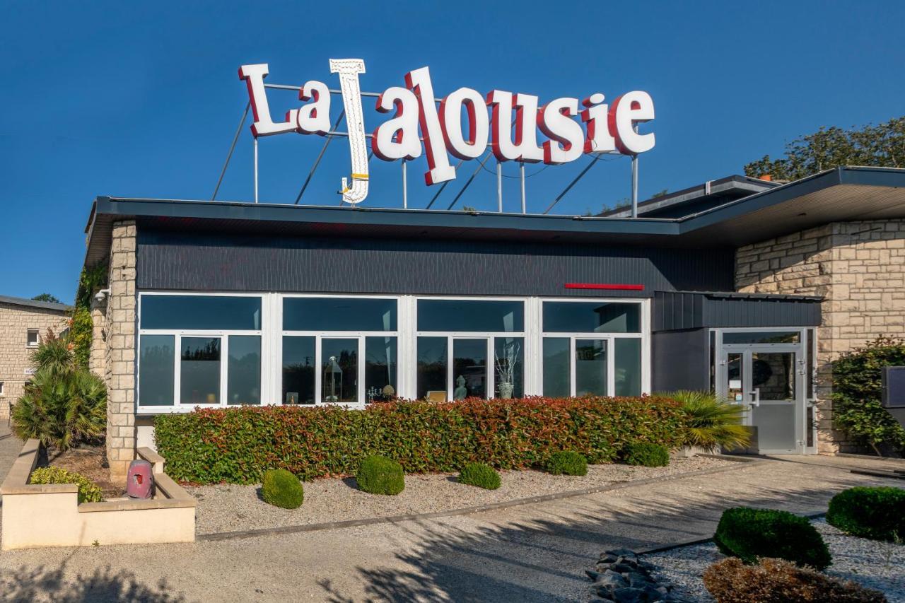 La Jalousie Hotel Saint-Aignan-de-Cramesnil Exterior foto